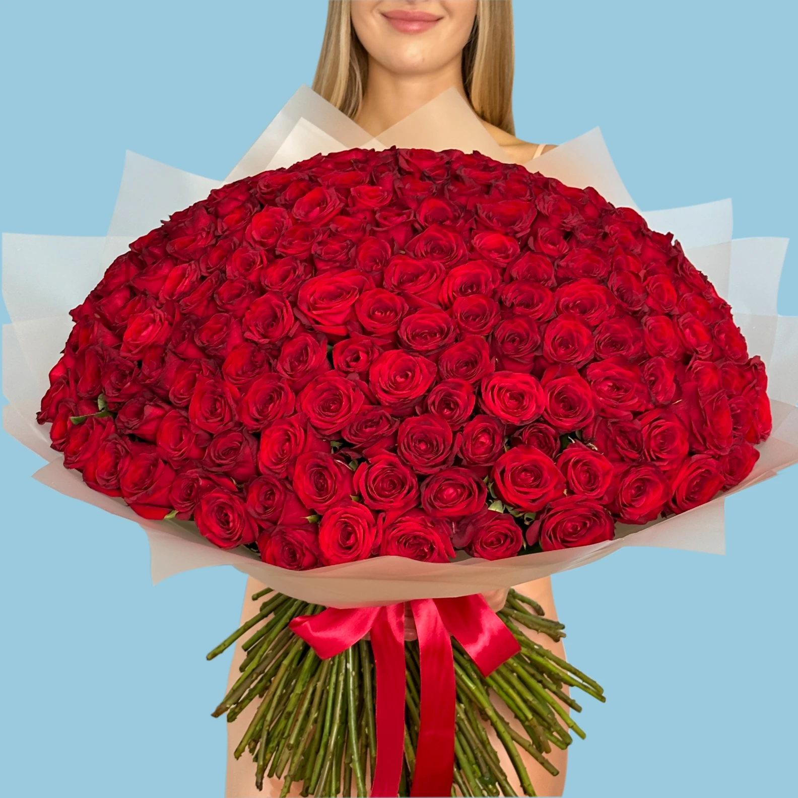 200 Red Roses - image №1