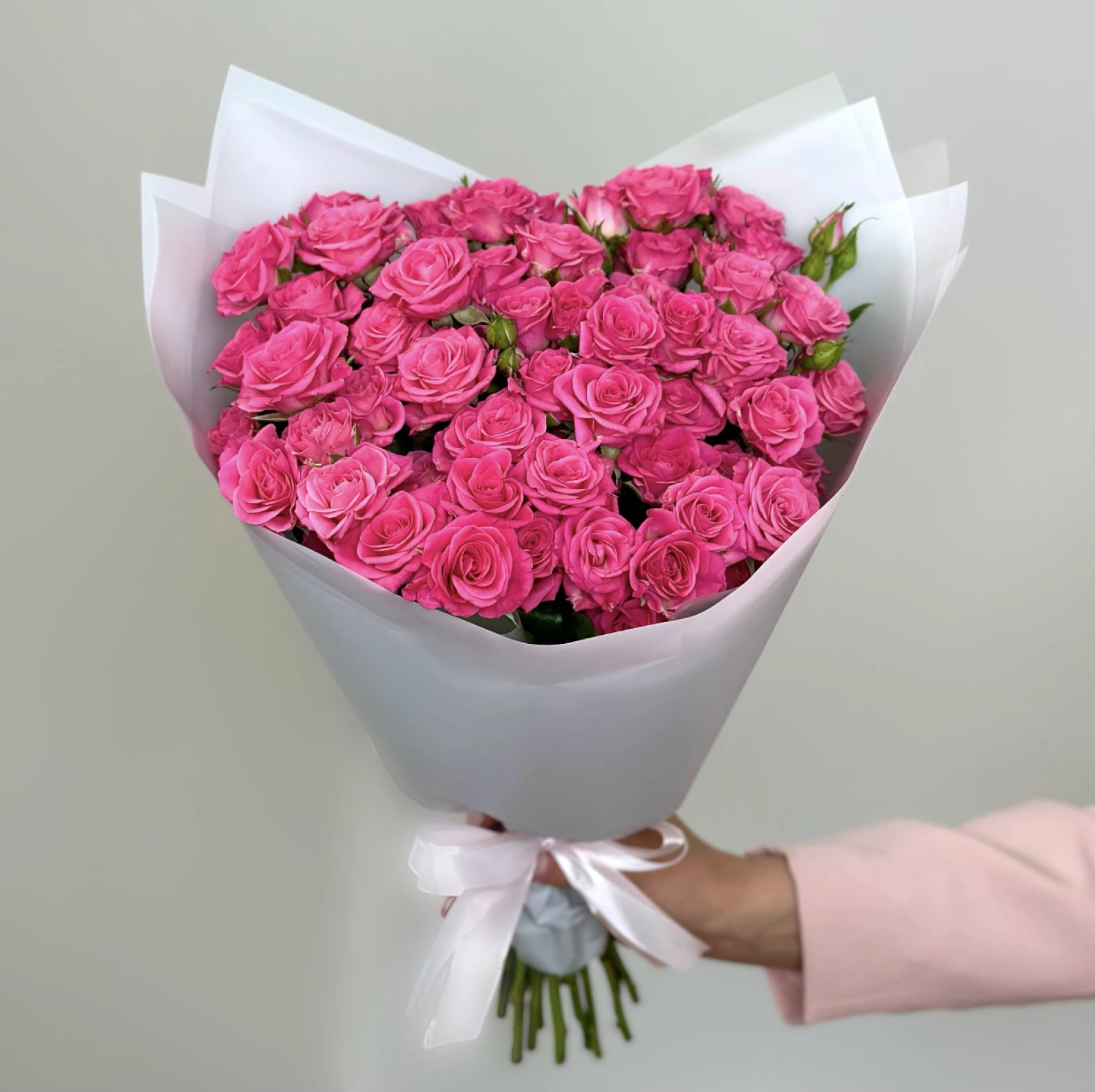17 Spray Pink Roses - image №2