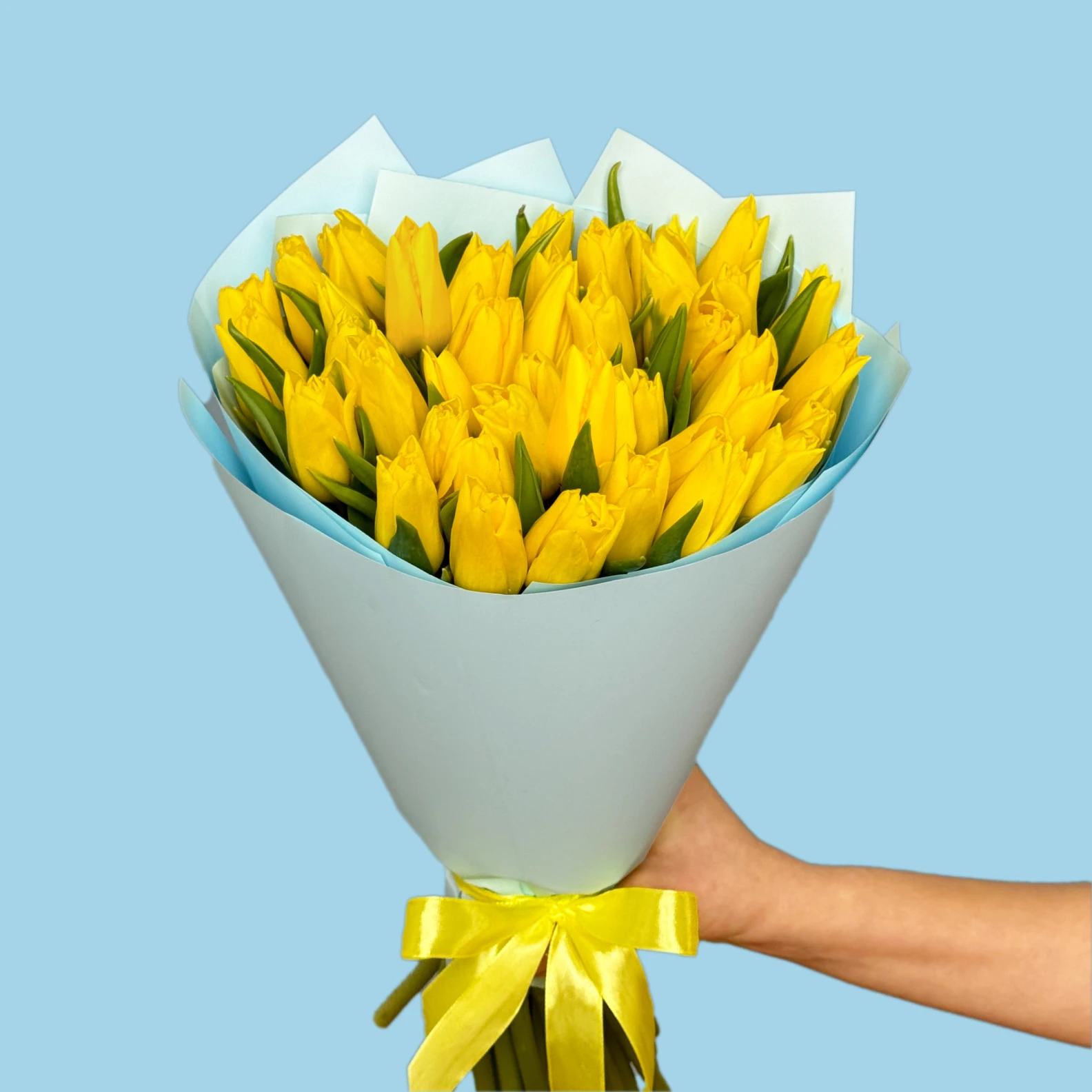 40 Yellow Tulips - image №2