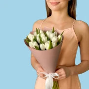 20 White Tulips - image №4