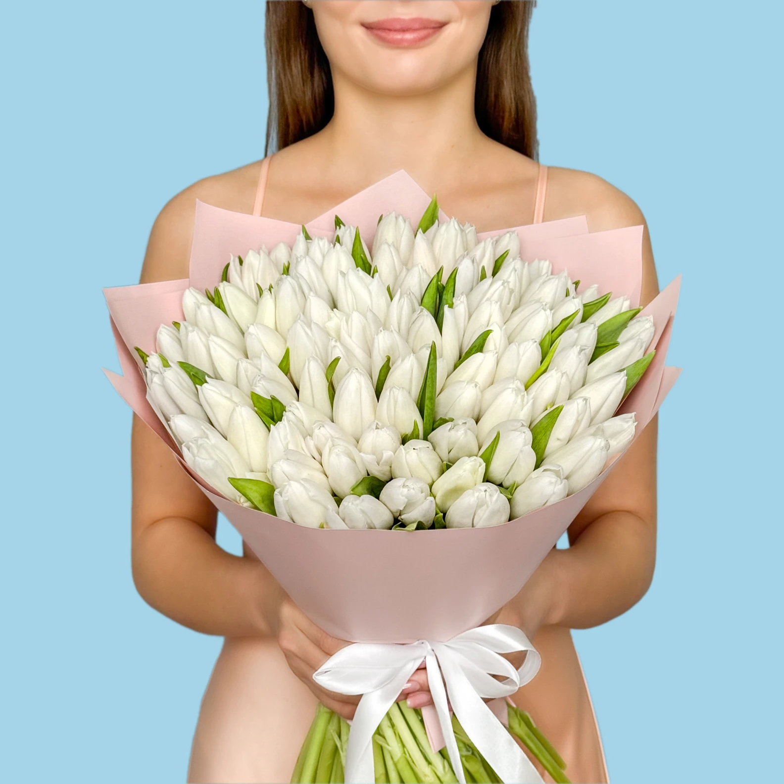 100 White Tulips - image №1