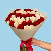 50 White and Red Roses from Kenya - image №3