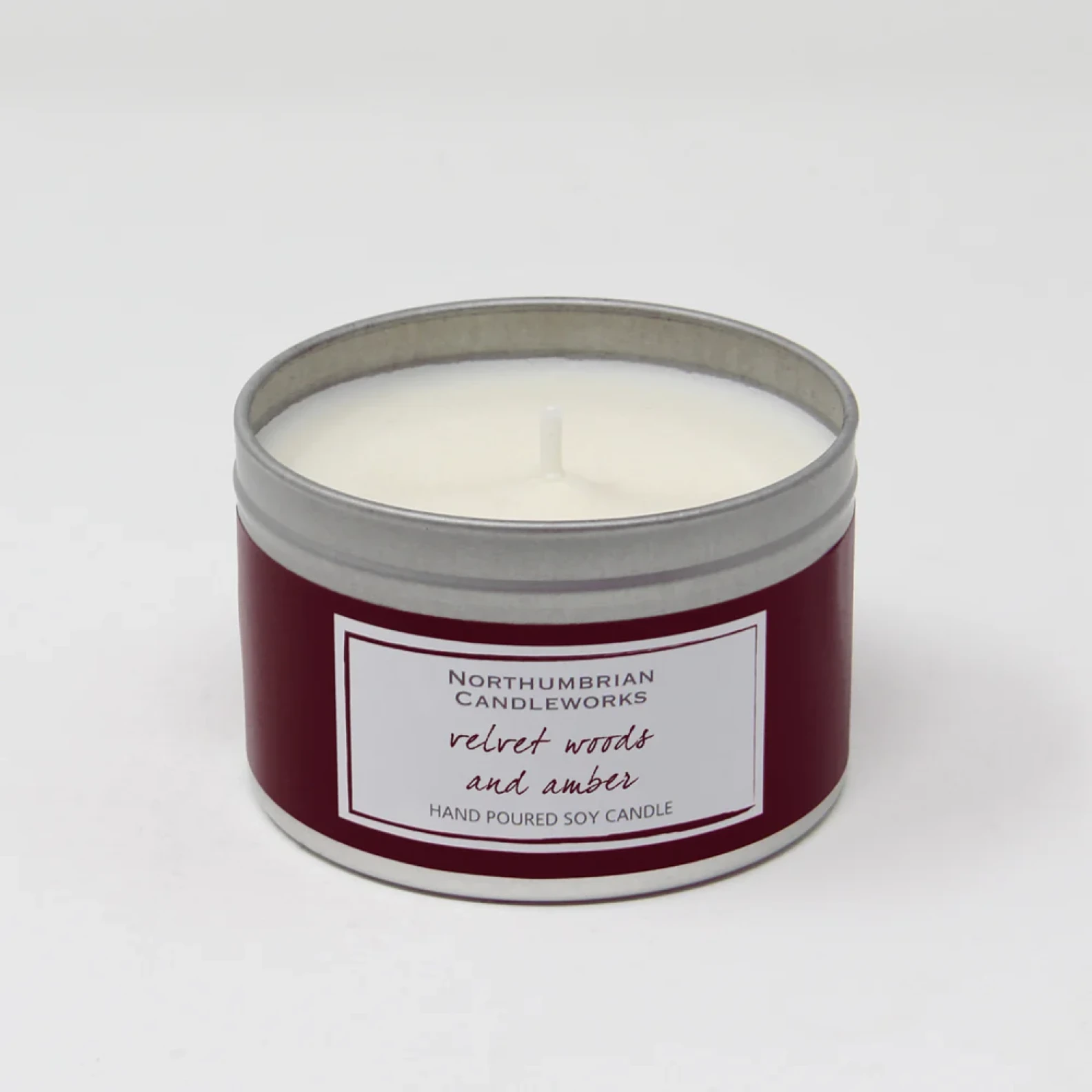 Velvet Woods & Amber Candle in a Tin 220g - image №1