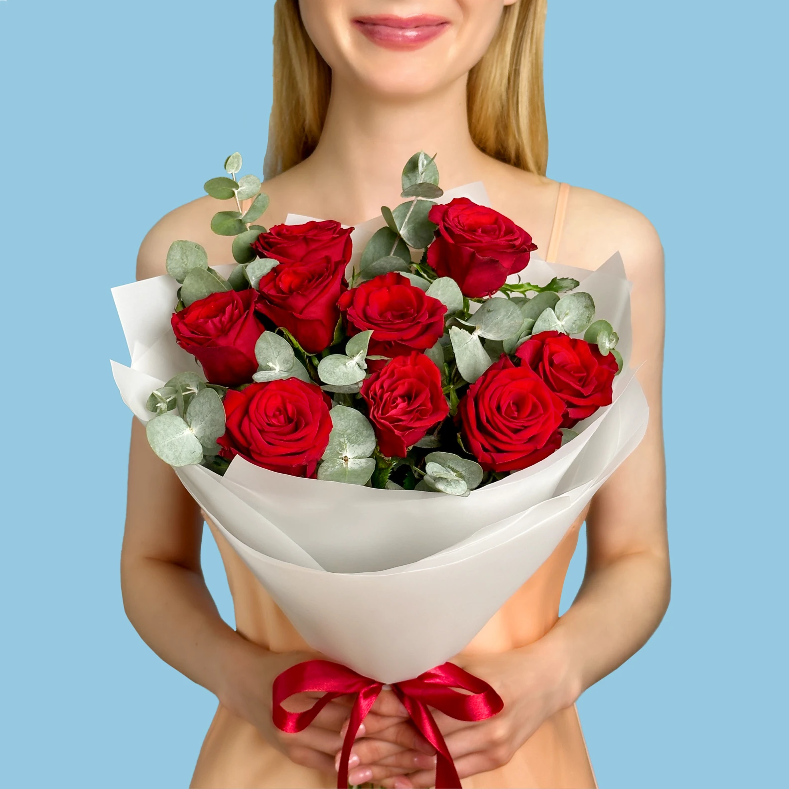 Red Roses With Eucaliptus - image №1