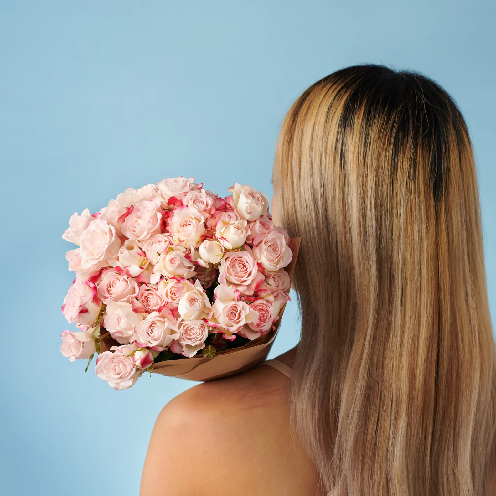 10 Spray Pink Roses - image №4